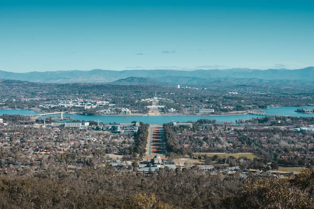 Canberra y el lago Burley Griffin