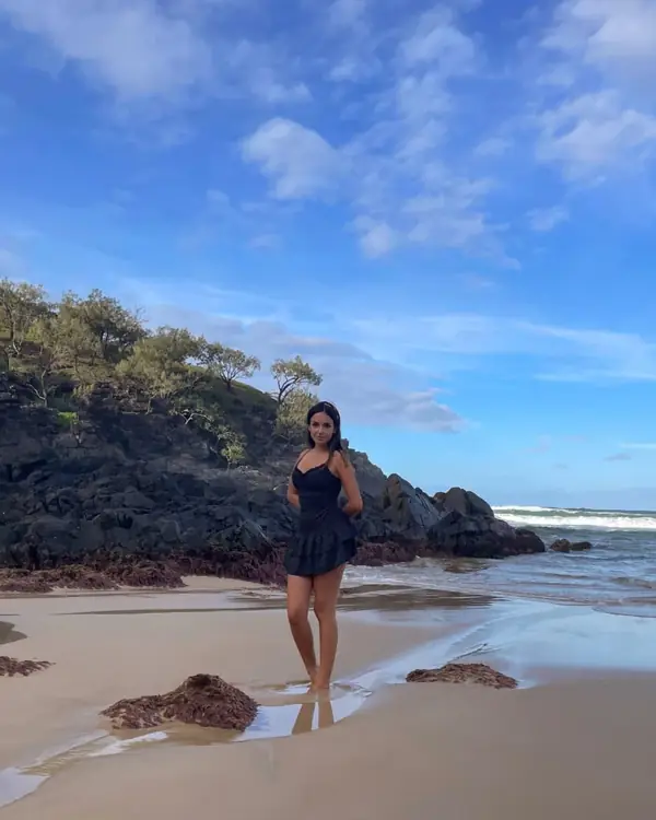 Estudiante de Salta en una playa de Noosa