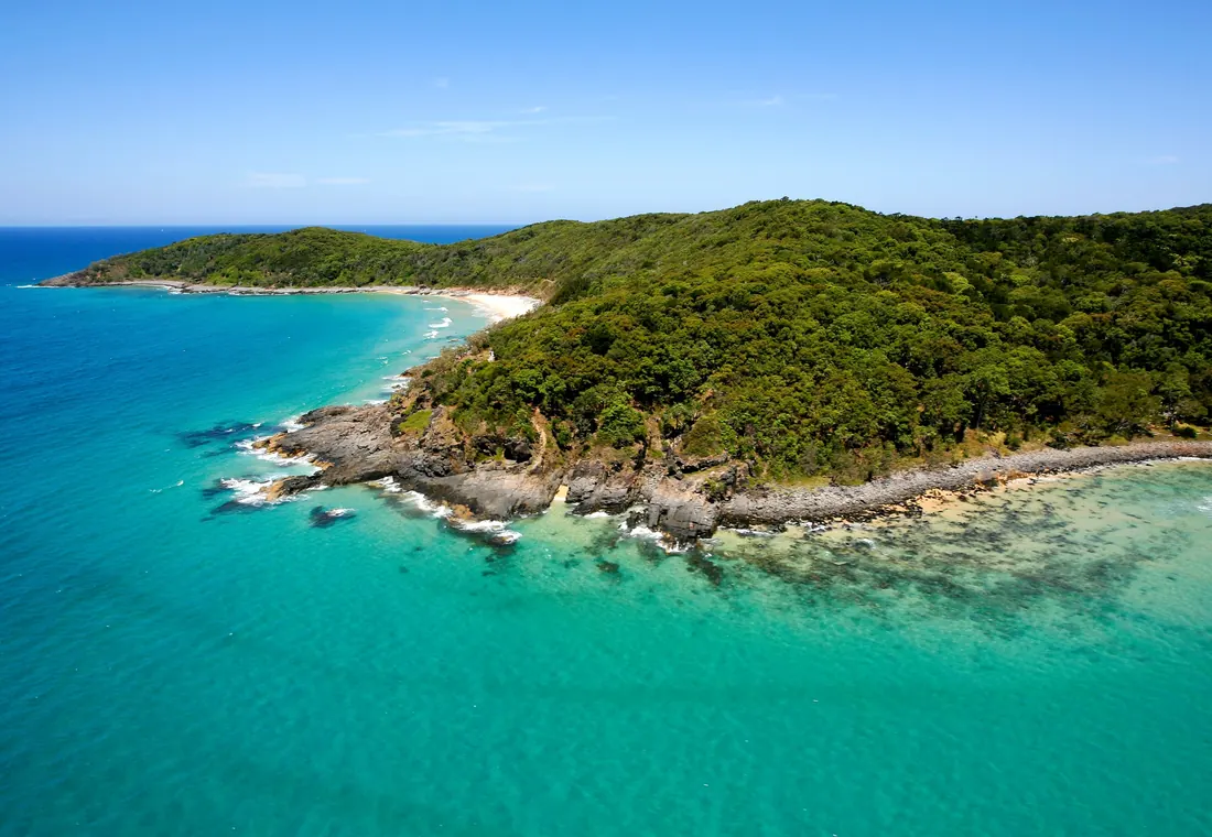 El cabo del parque nacional de Noosa con el mar turquesa